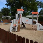 Mobil Home Camping *** Les Ollivaud